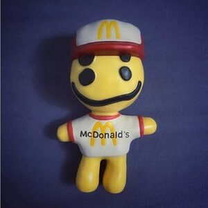 McDONALDS 2022 Cactus Buddy Cactus Plant Flea Market ADULT Happy Meal Toy